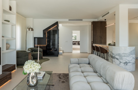 Ático en venta en Nueva Andalucía (Marbella)