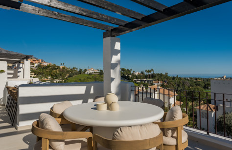 Ático en venta en Nueva Andalucía (Marbella)