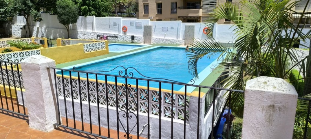 EXCLUSIVO APARTAMENTO REFORMADO EN EL CENTRO DE MARBELLA, A UN PASO DEL MAR