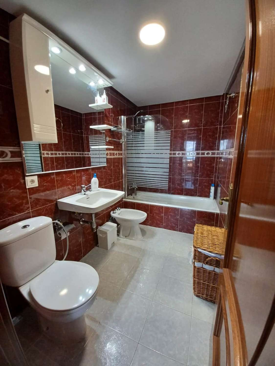 شقة للإيجار في Montemar (Torremolinos)
