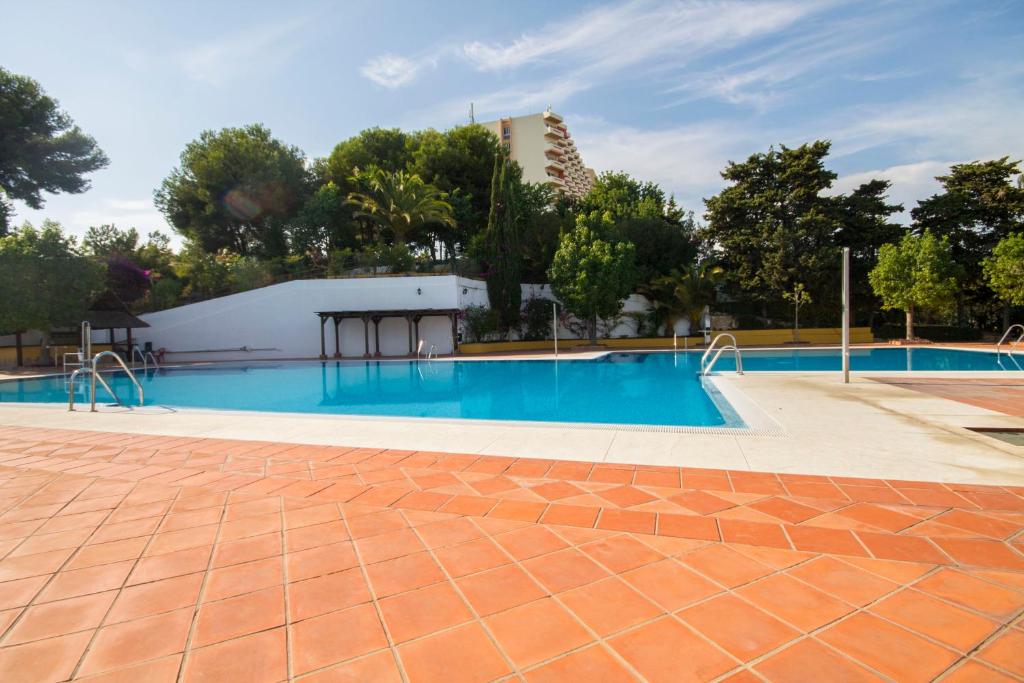 شقة للإيجار في Montemar (Torremolinos)