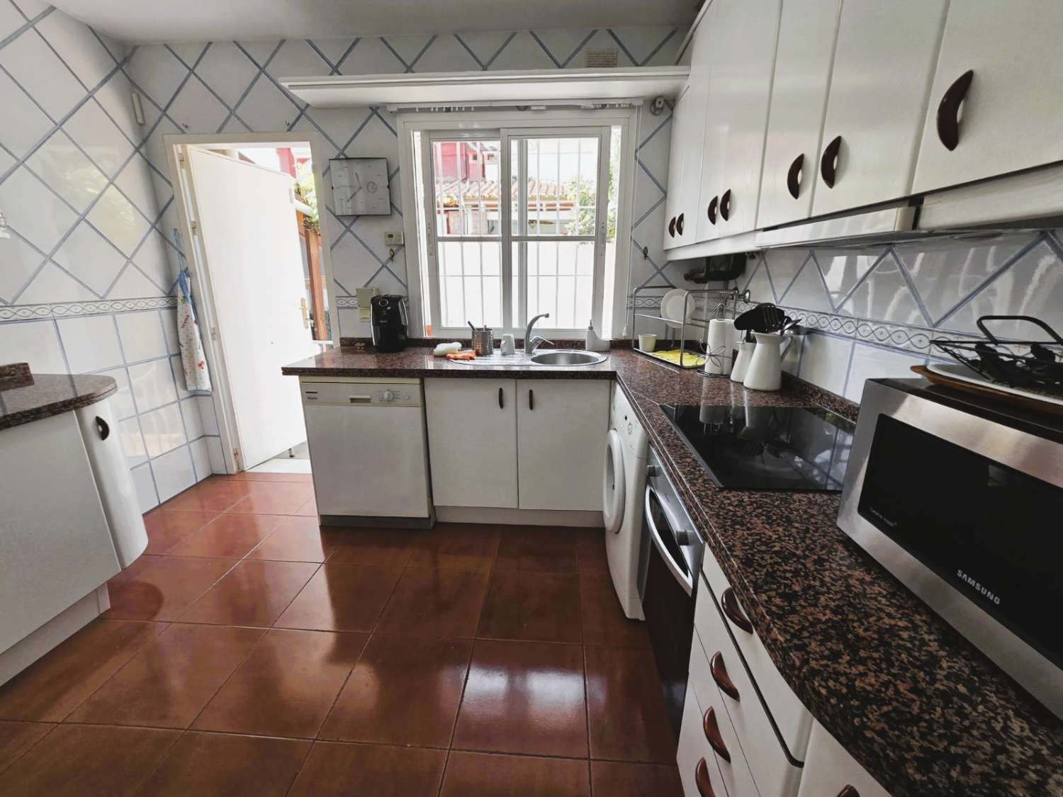 Pareado con jardin privadoen Alhaurin de la Torre