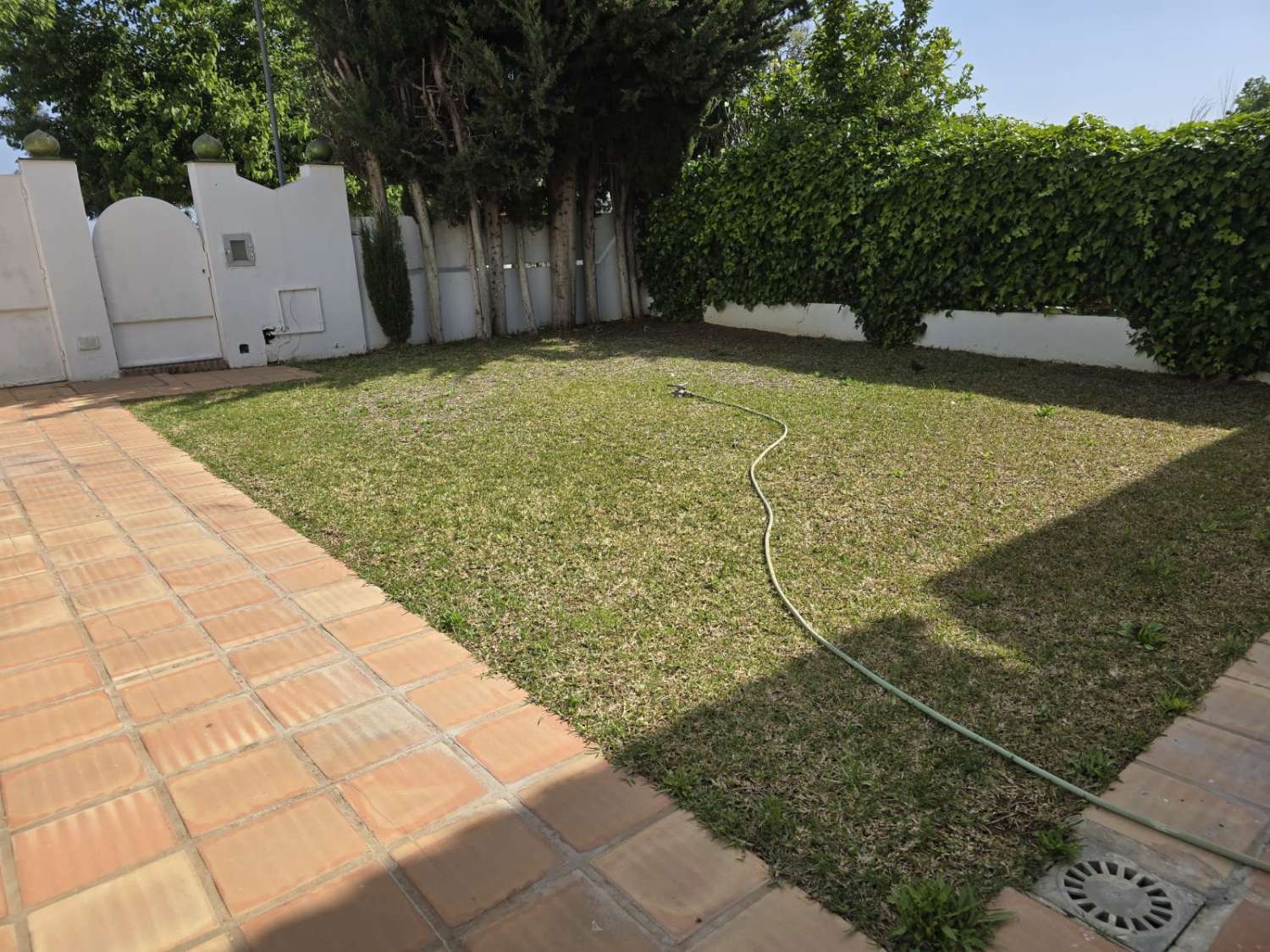 Pareado con jardin privadoen Alhaurin de la Torre
