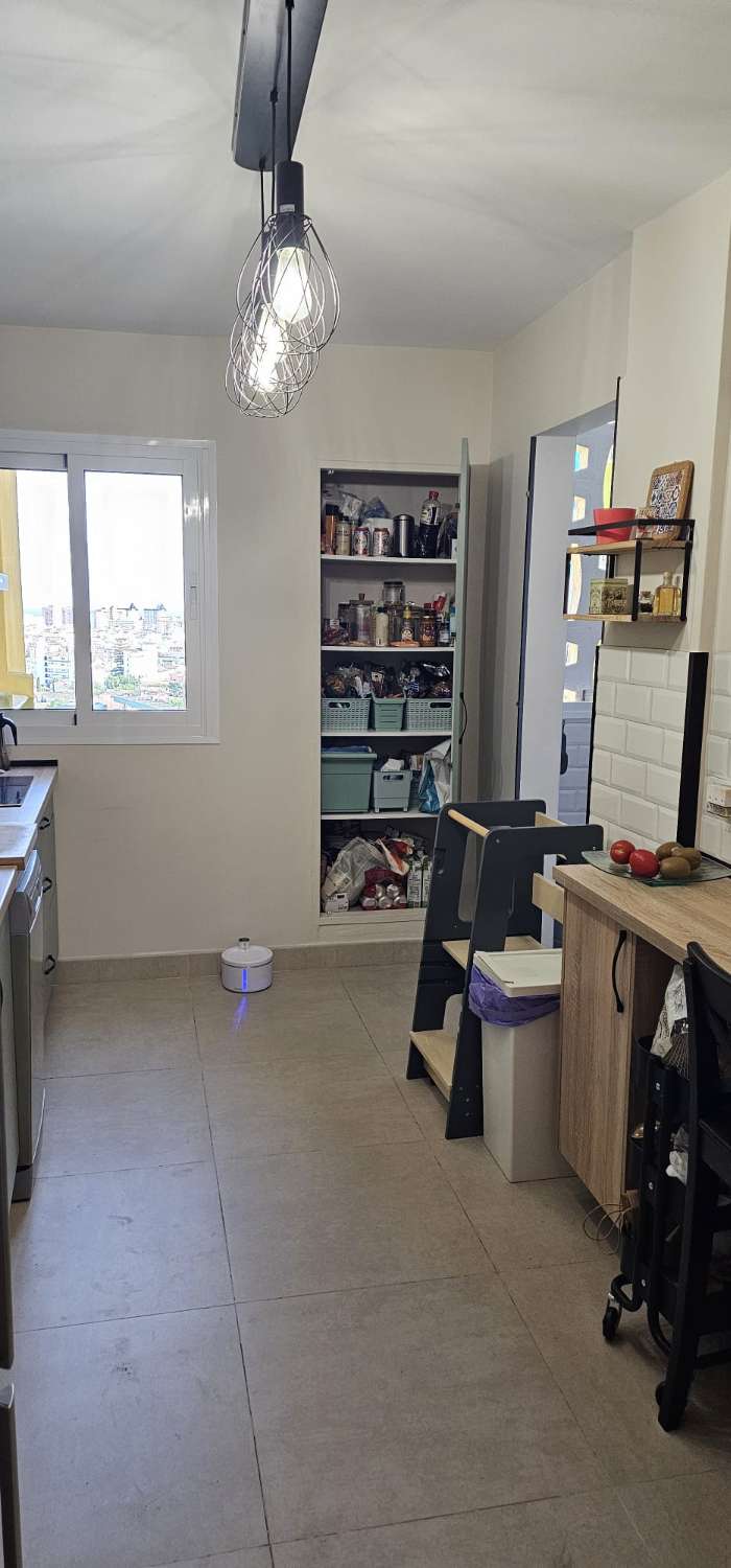 Pieni huoneisto myynnissä Centro Ciudad (Fuengirola)