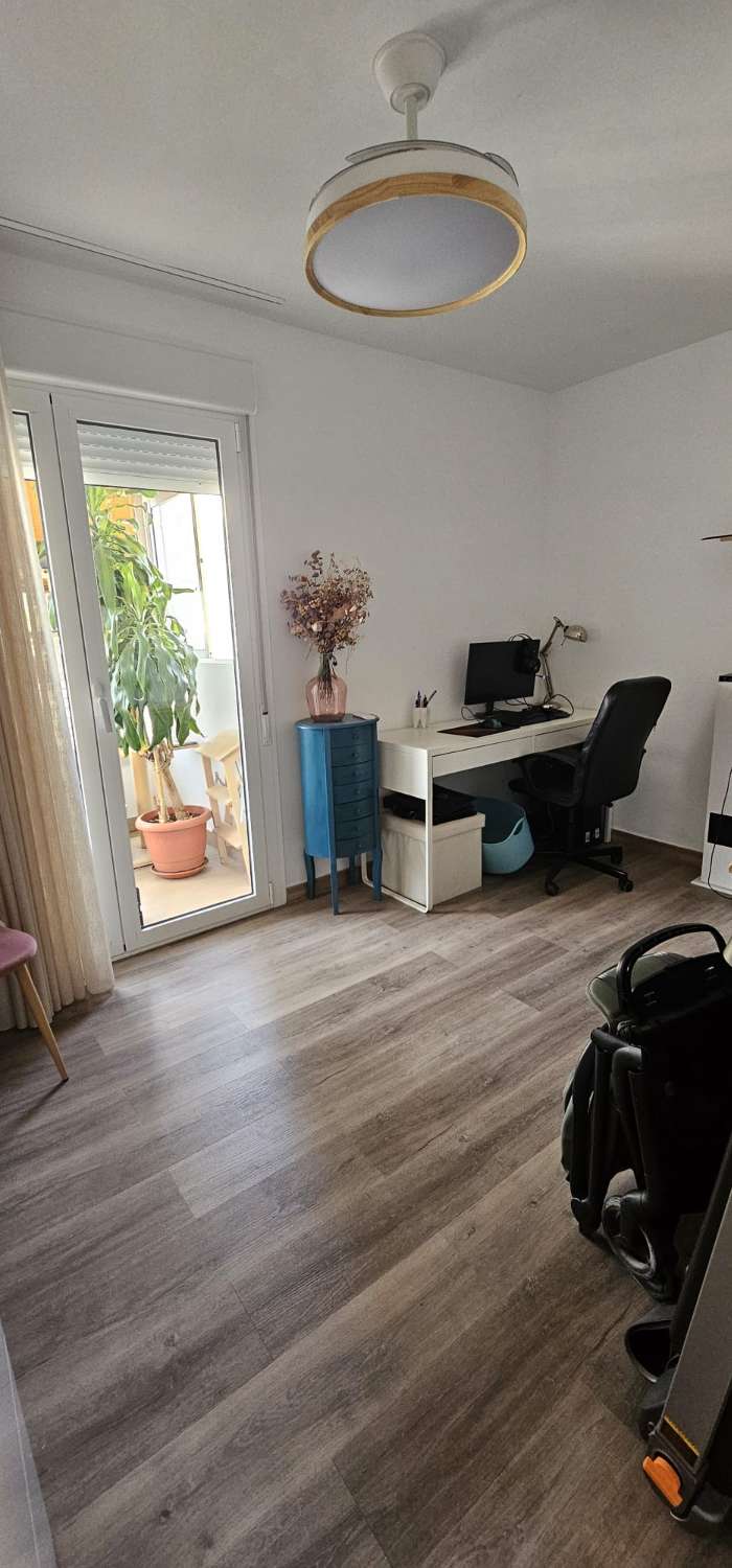 Pieni huoneisto myynnissä Centro Ciudad (Fuengirola)