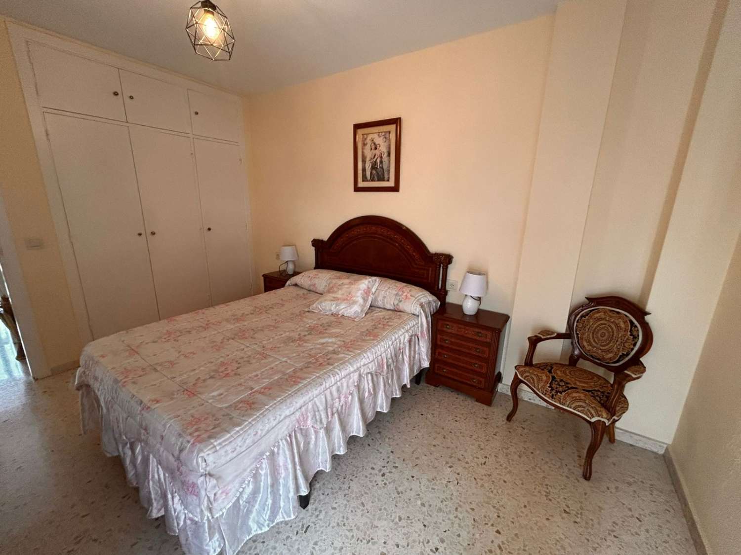 CHALET ADOSADO FAMILIAR EN ALHAURÍN DE LA TORRE CON GARAJE, SÓTANO Y PISCINA COMUNITARIA