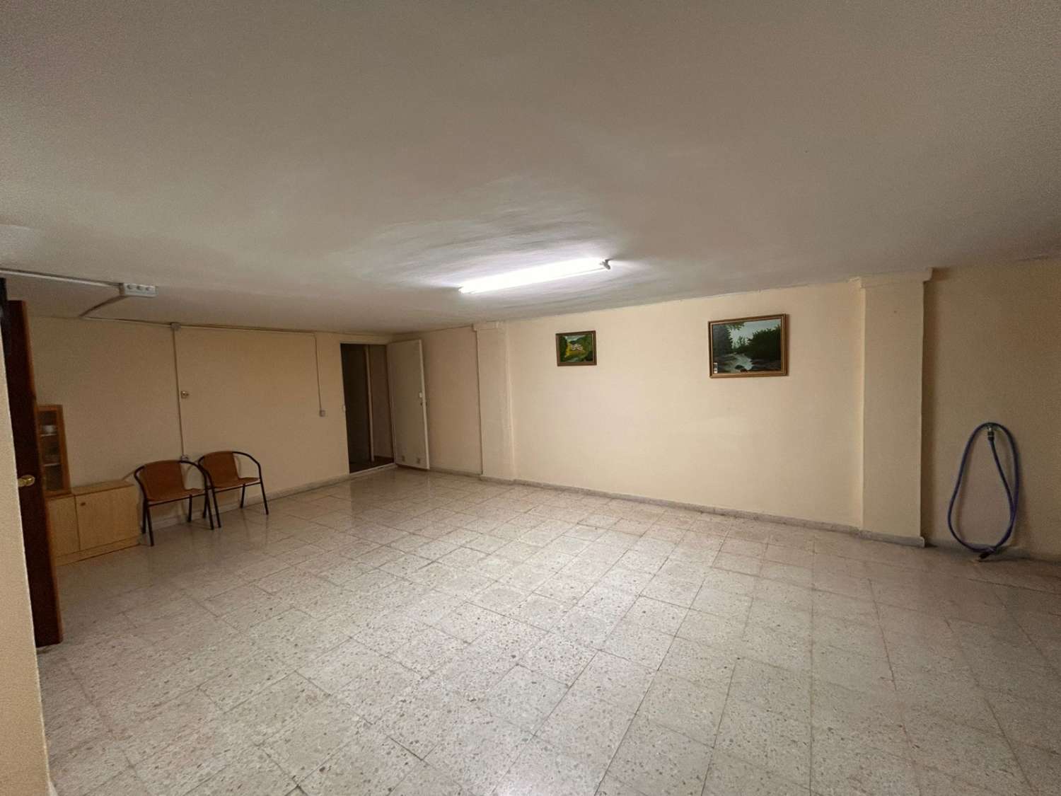 CHALET ADOSADO FAMILIAR EN ALHAURÍN DE LA TORRE CON GARAJE, SÓTANO Y PISCINA COMUNITARIA