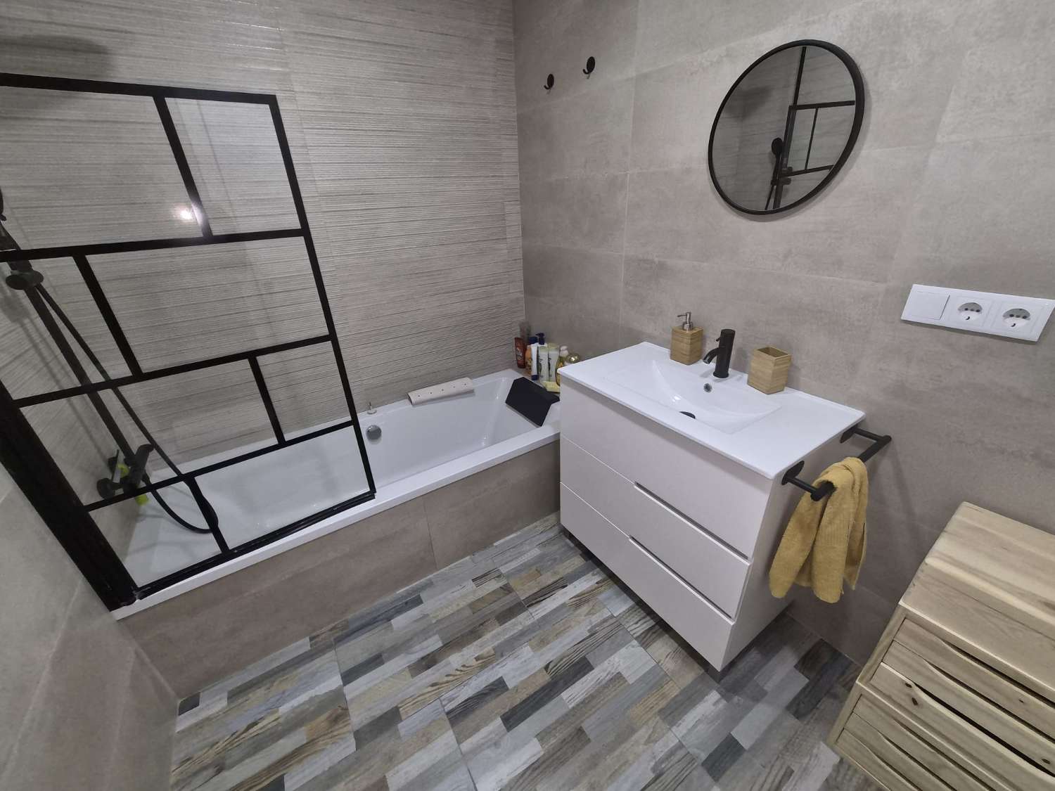 Exclusiva Casa Independiente con Piscina y Vistas Panorámicas en Cártama