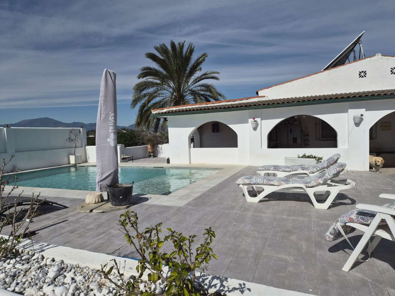 Exclusiva Casa Independiente con Piscina y Vistas Panorámicas en Cártama