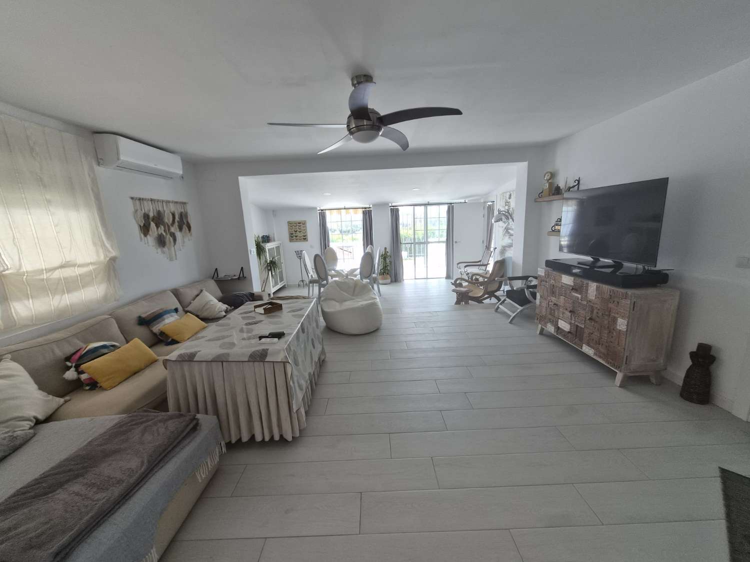 Exclusiva Casa Independiente con Piscina y Vistas Panorámicas en Cártama