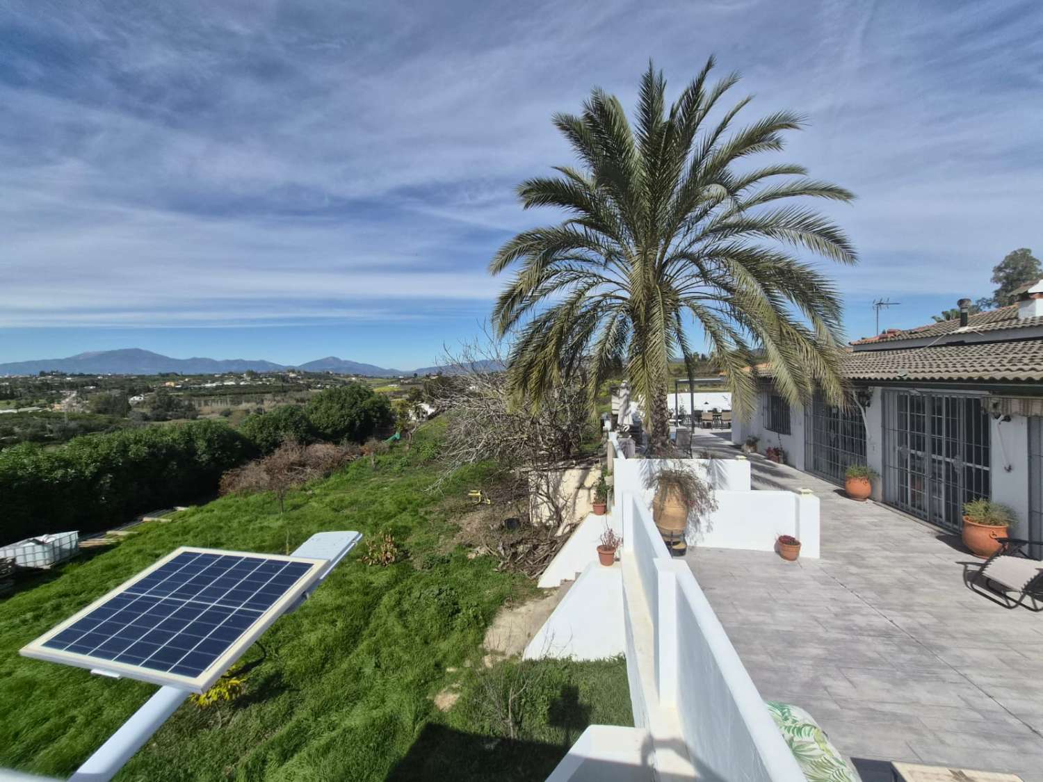 Exclusiva Casa Independiente con Piscina y Vistas Panorámicas en Cártama