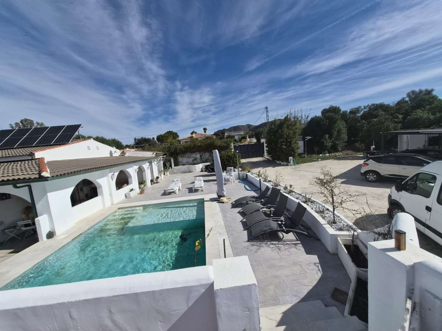 Exclusiva Casa Independiente con Piscina y Vistas Panorámicas en Cártama