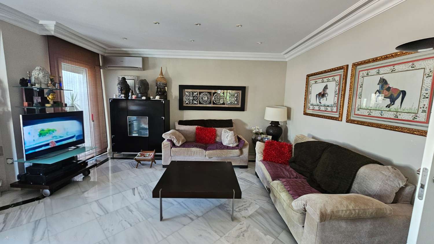 Magnífico chalet pareado con piscina y jardín privado en Alhaurín de la Torre