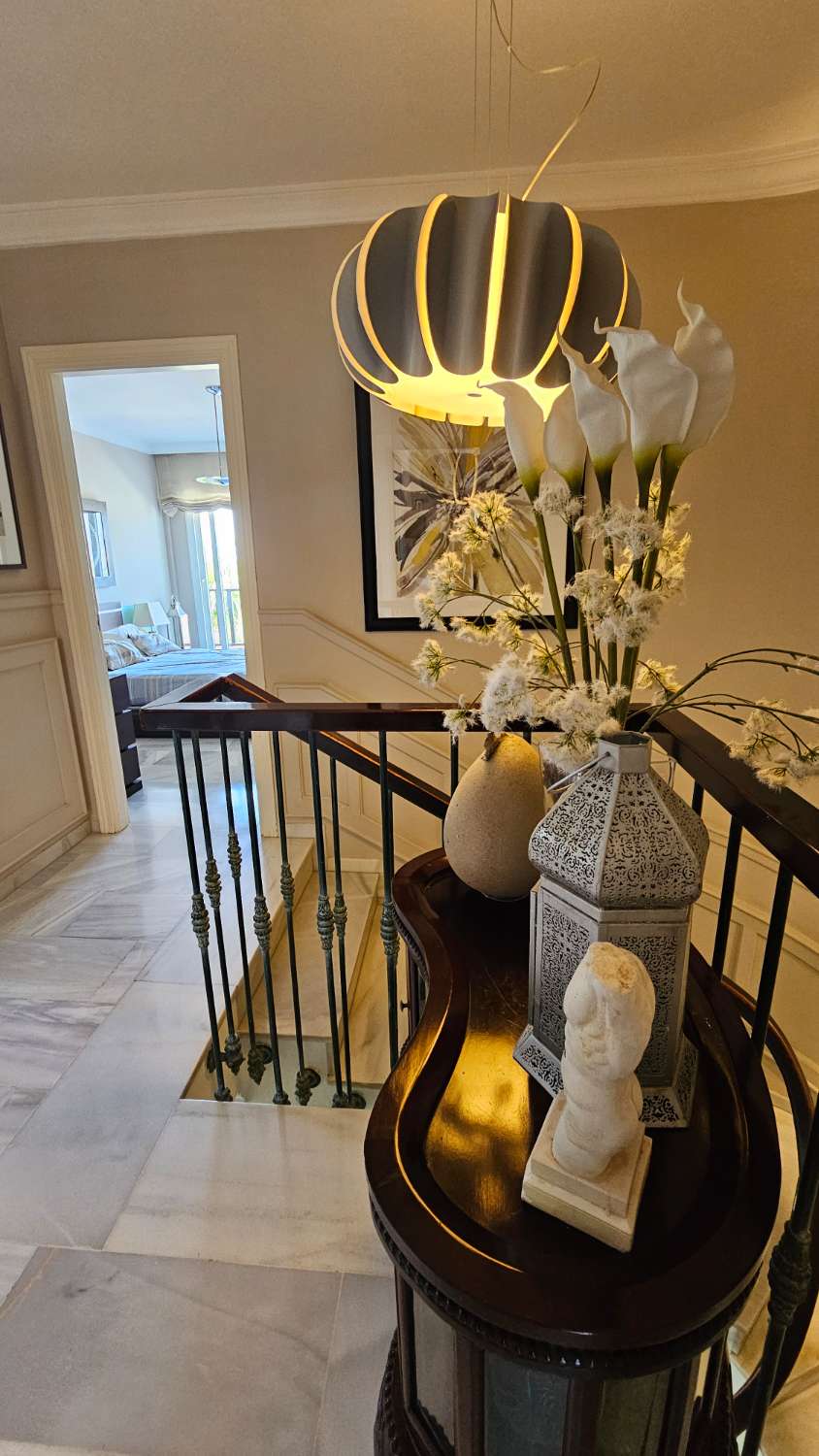 Magnífico chalet pareado con piscina y jardín privado en Alhaurín de la Torre