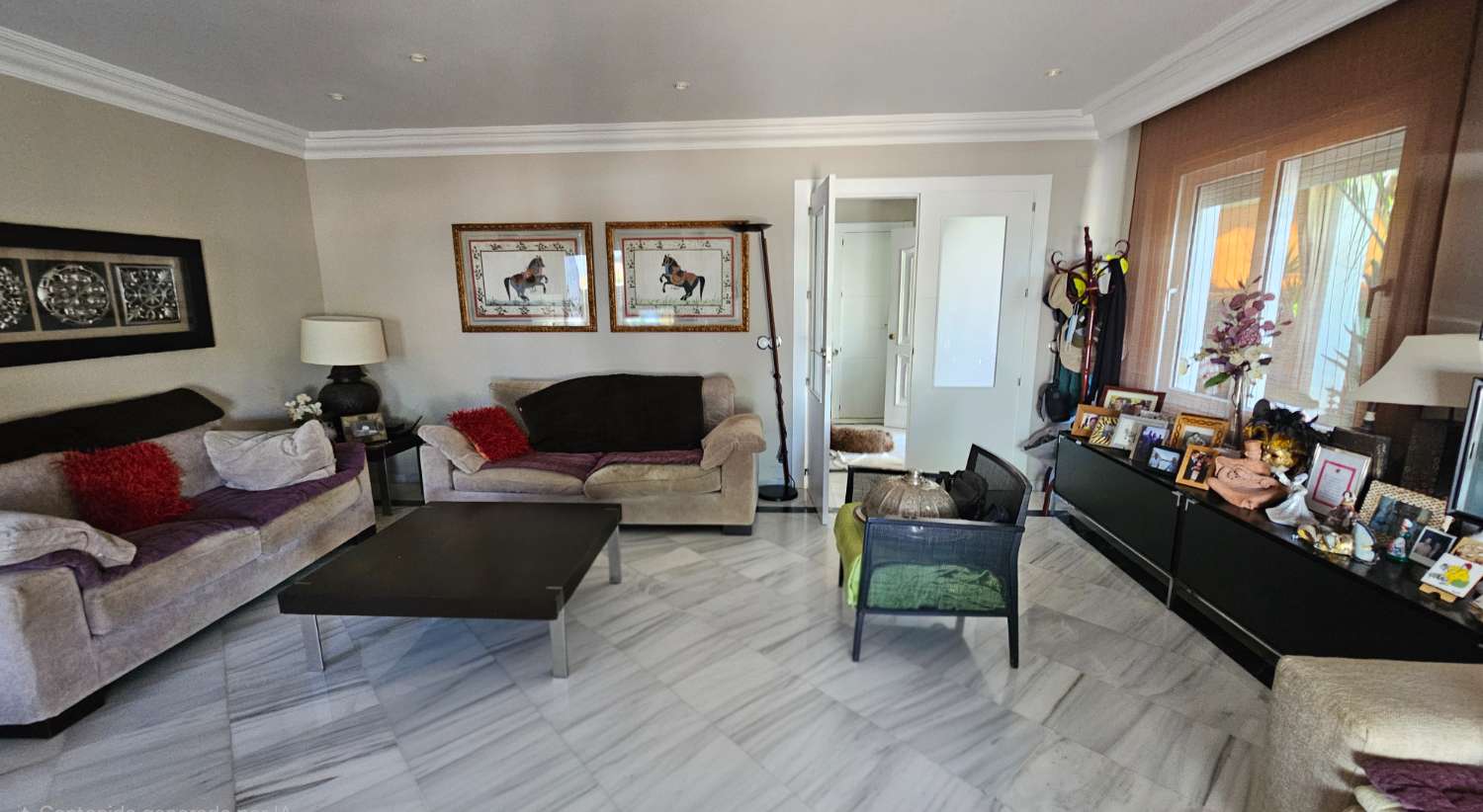 Magnífico chalet pareado con piscina y jardín privado en Alhaurín de la Torre