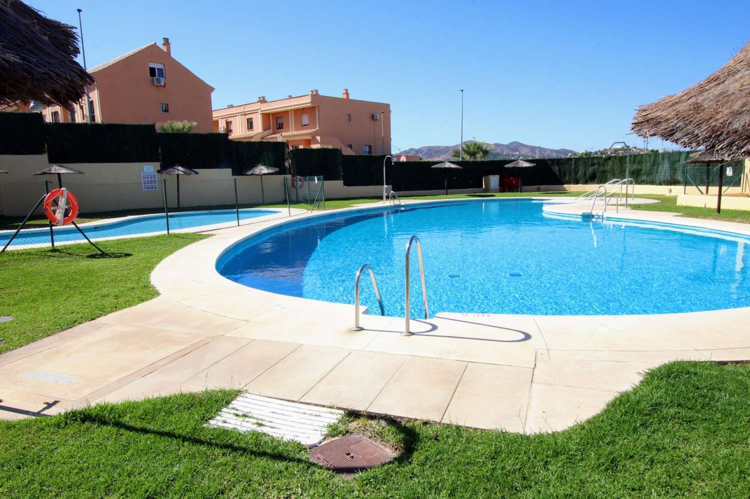 Magnífico dúplex en venta en exclusiva urbanización con piscina y pádel en Alhaurin de la Torre