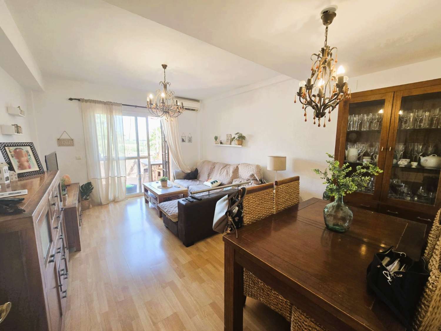 Magnífico dúplex en venta en exclusiva urbanización con piscina y pádel en Alhaurin de la Torre
