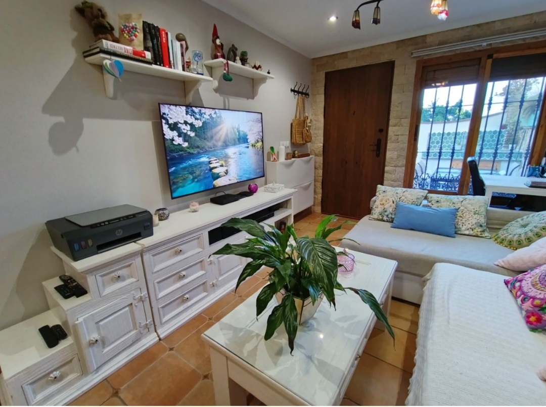 Casa con espectaculares vistas al mar, terraza chill-out y patio privado en El Bajondillo, Torremolinos
