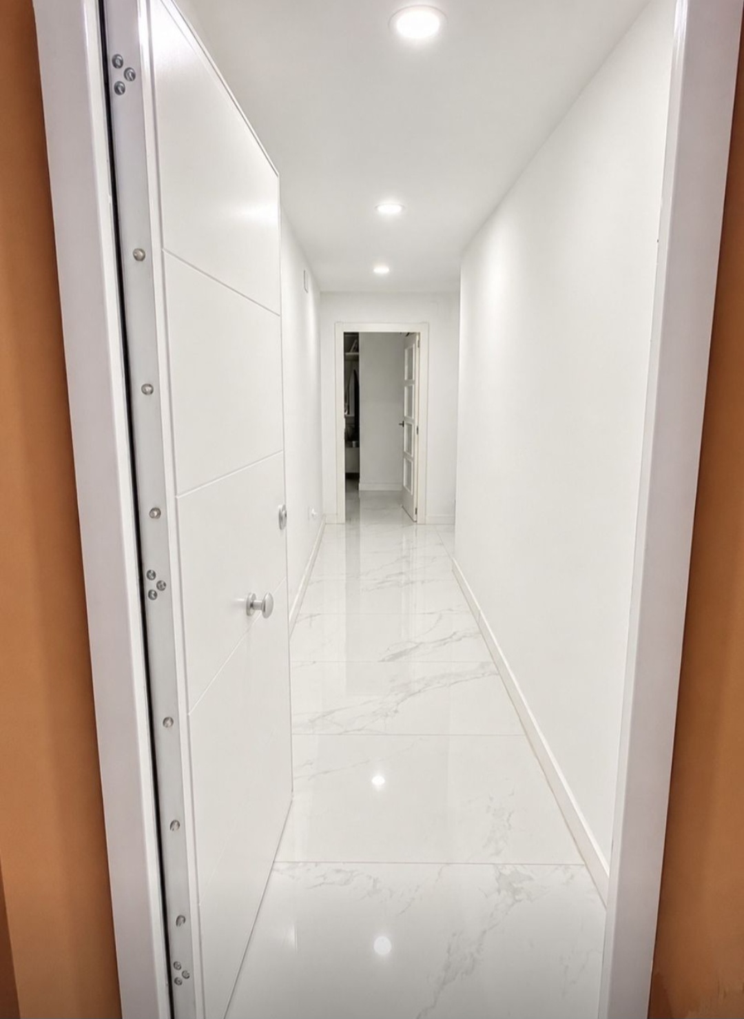 Piso completamente reformado con piscina y ascensor en Alhaurín el Grande