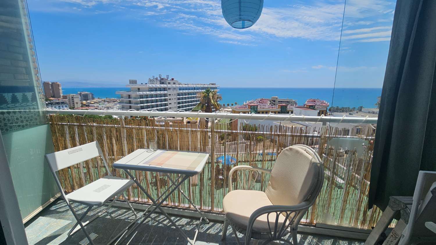 Estudio con impresionantes vistas frontales al mar en Bajondillo, Torremolinos