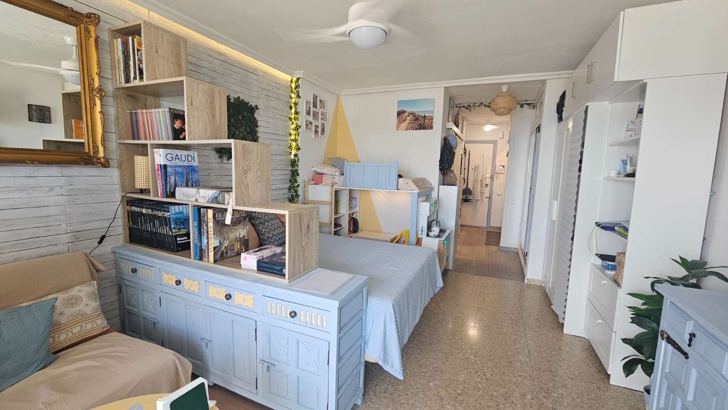 Estudio con impresionantes vistas frontales al mar en Bajondillo, Torremolinos