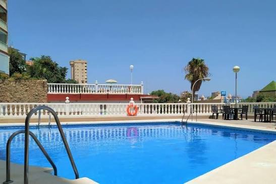 Estudio con impresionantes vistas frontales al mar en Bajondillo, Torremolinos