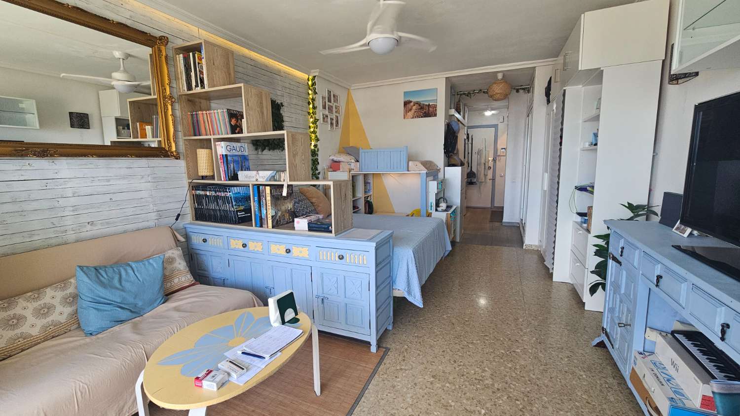 Estudio con impresionantes vistas frontales al mar en Bajondillo, Torremolinos