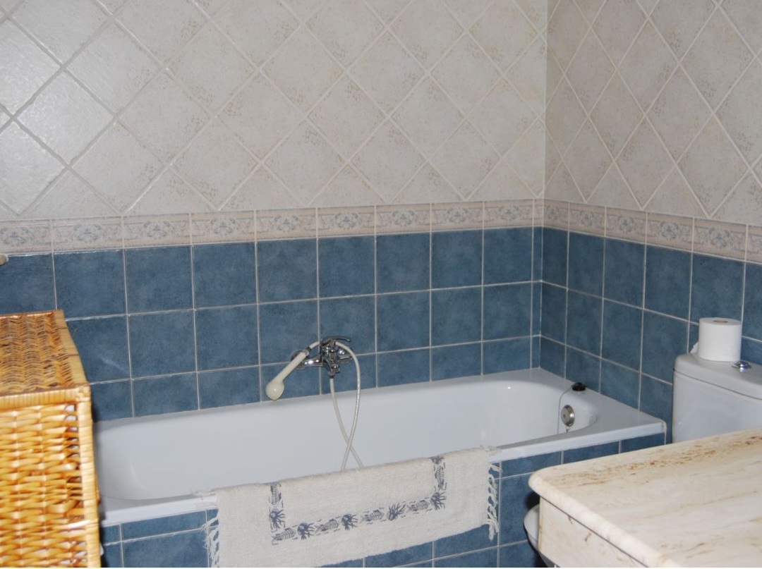 Magnífica villa con piscina y amplia parcela a solo 2 km de Antequera
