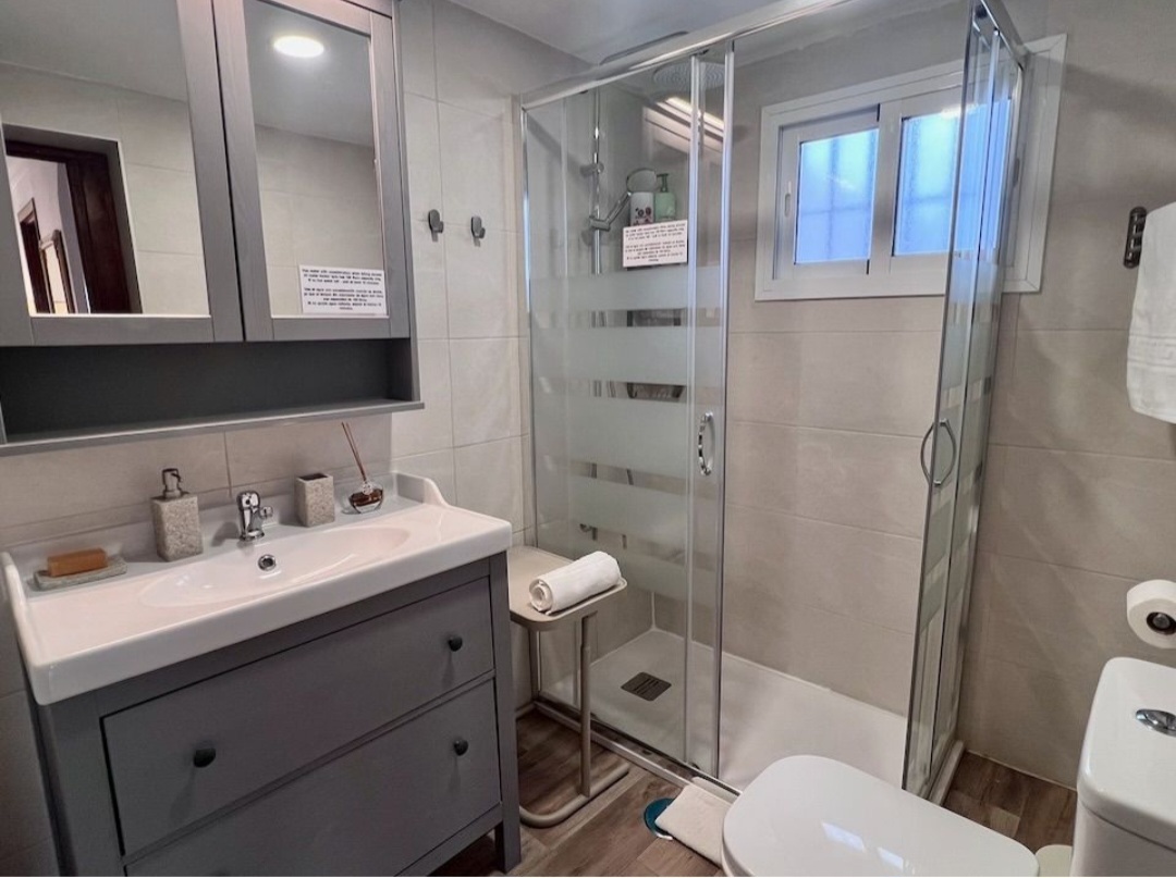VIVIENDA TOTALMENTE REFORMADA CON LICENCIA TURÍSTICA EN PLENO CORAZÓN DE MIJAS PUEBLO