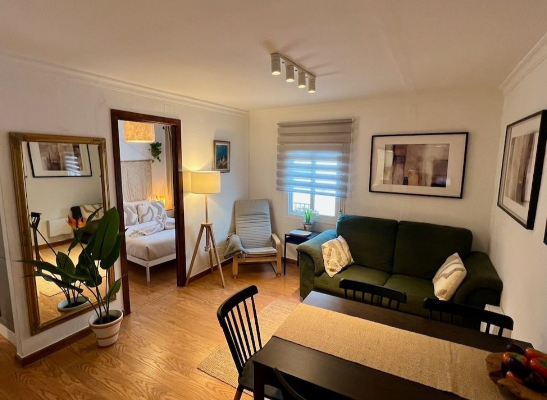 VIVIENDA TOTALMENTE REFORMADA CON LICENCIA TURÍSTICA EN PLENO CORAZÓN DE MIJAS PUEBLO