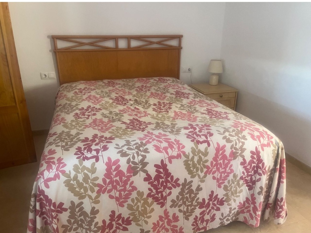 Ático en venta en Coín con amplias terrazas y plaza de garaje