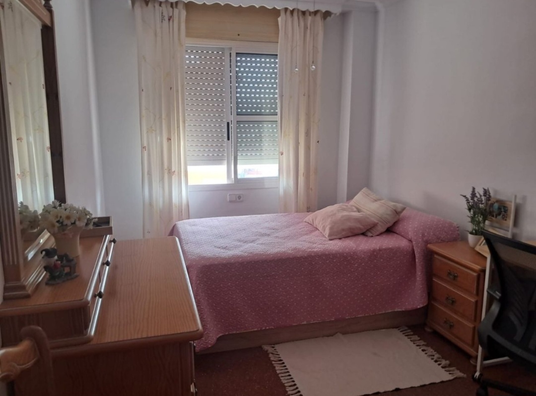 Ático en venta en Coín con amplias terrazas y plaza de garaje