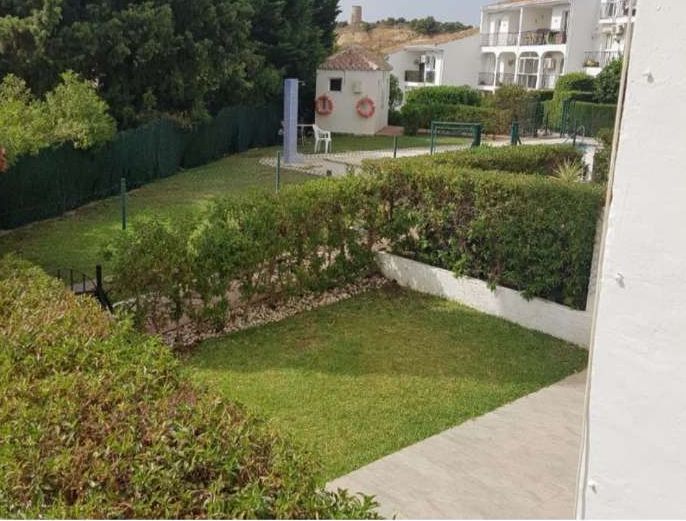 APARTAMENTO REFORMADO DE 2 HABITACIONES A 1 DORMITORIO CON GRAN VESTIDOR