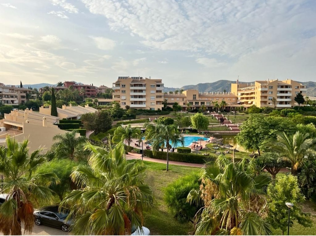 Tu hogar con vistas panorámicas a Málaga! 2 dormitorios con posibilidad de 3 en Alhaurin de la Torre