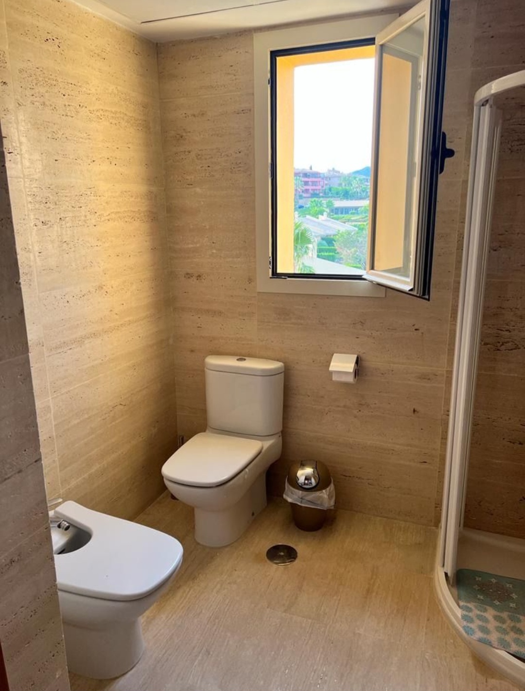 Tu hogar con vistas panorámicas a Málaga! 2 dormitorios con posibilidad de 3 en Alhaurin de la Torre