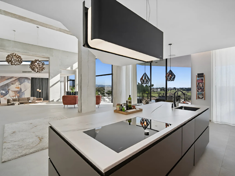 Villa de lujo contemporánea con vistas panorámicas al mar en Paraíso Alto, Benahavís