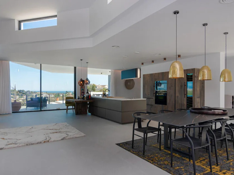 Villa de lujo contemporánea con vistas panorámicas al mar en Paraíso Alto, Benahavís