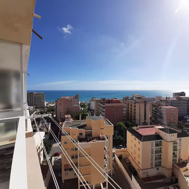 Estudio con vistas al mar en el centro de Torremolinos