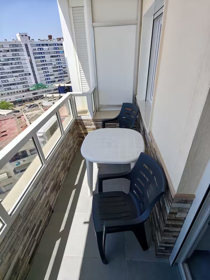 Estudio con vistas al mar en el centro de Torremolinos