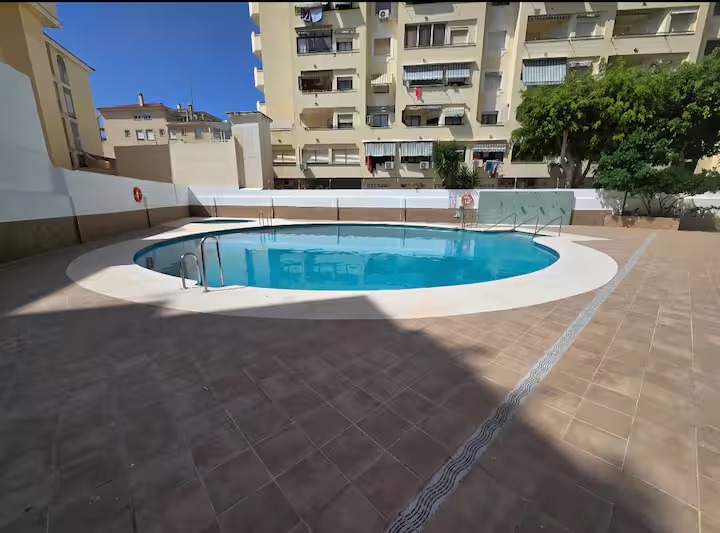Estudio con vistas al mar en el centro de Torremolinos