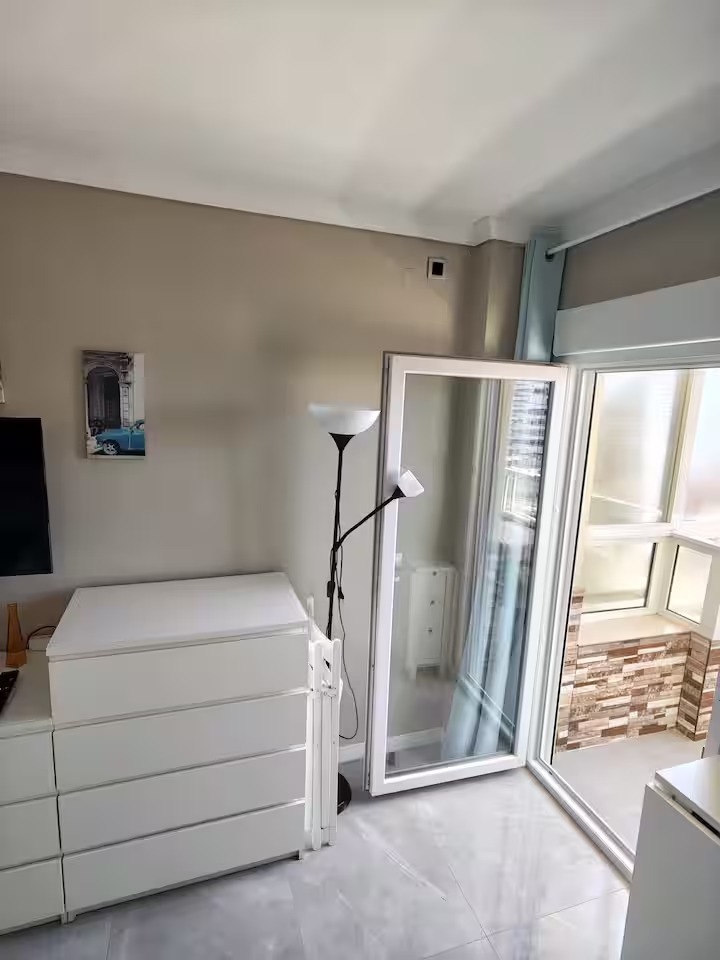 Estudio con vistas al mar en el centro de Torremolinos