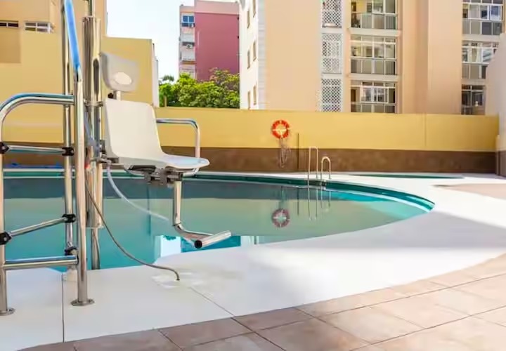 Estudio con vistas al mar en el centro de Torremolinos