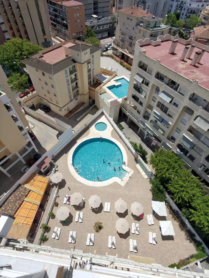 Estudio con vistas al mar en el centro de Torremolinos