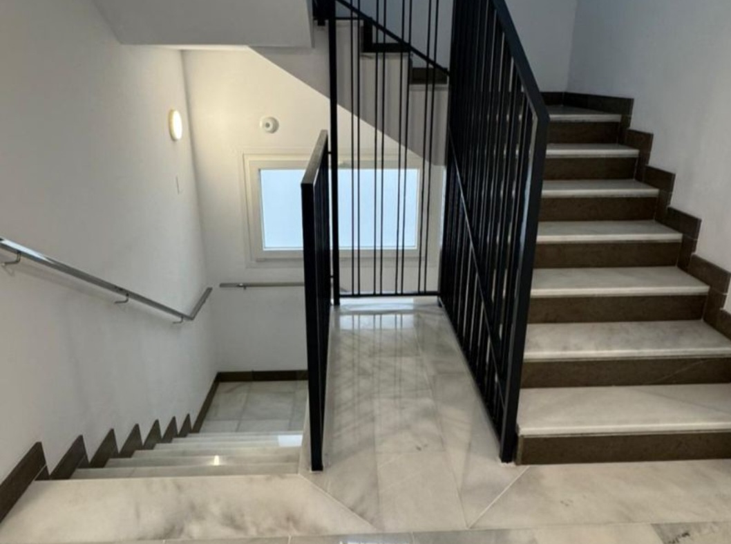 Moderna vivienda de 3 dormitorios a estrenar en Nueva Andalucía