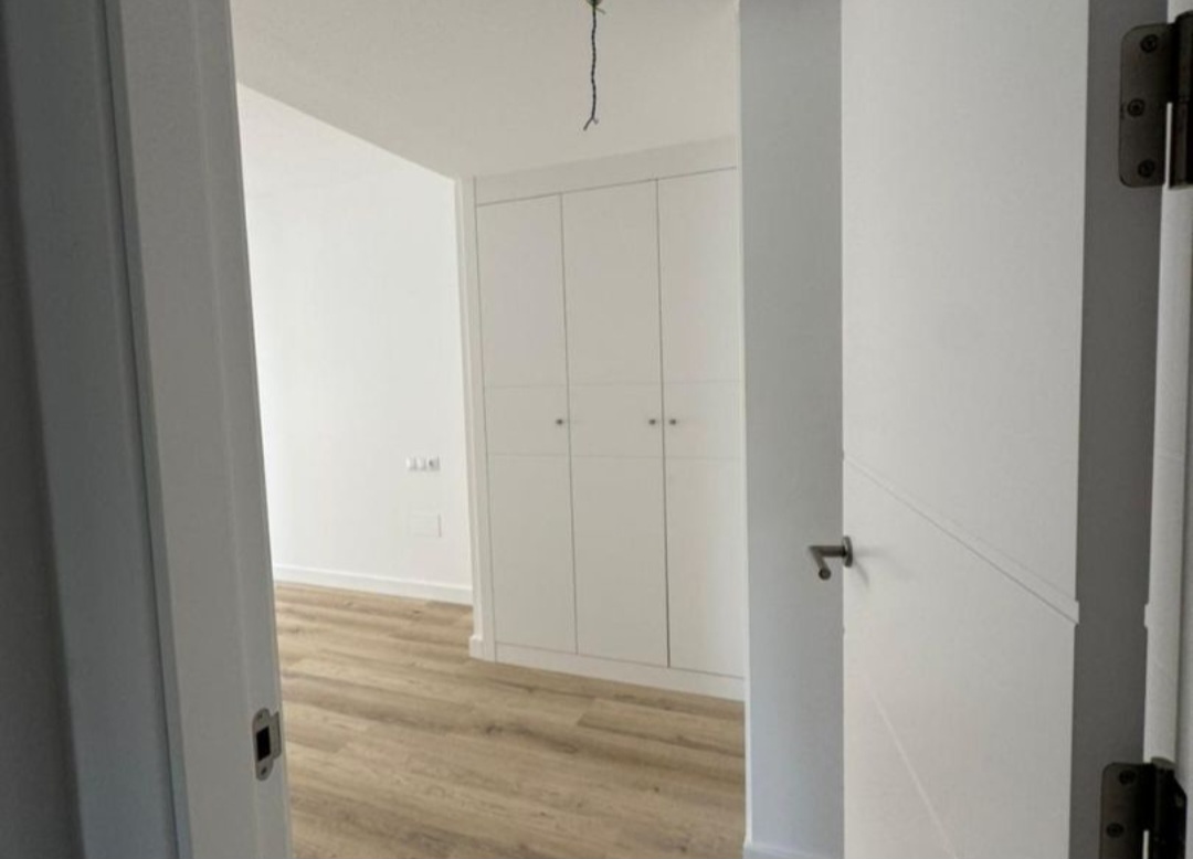 Moderna vivienda de 3 dormitorios a estrenar en Nueva Andalucía