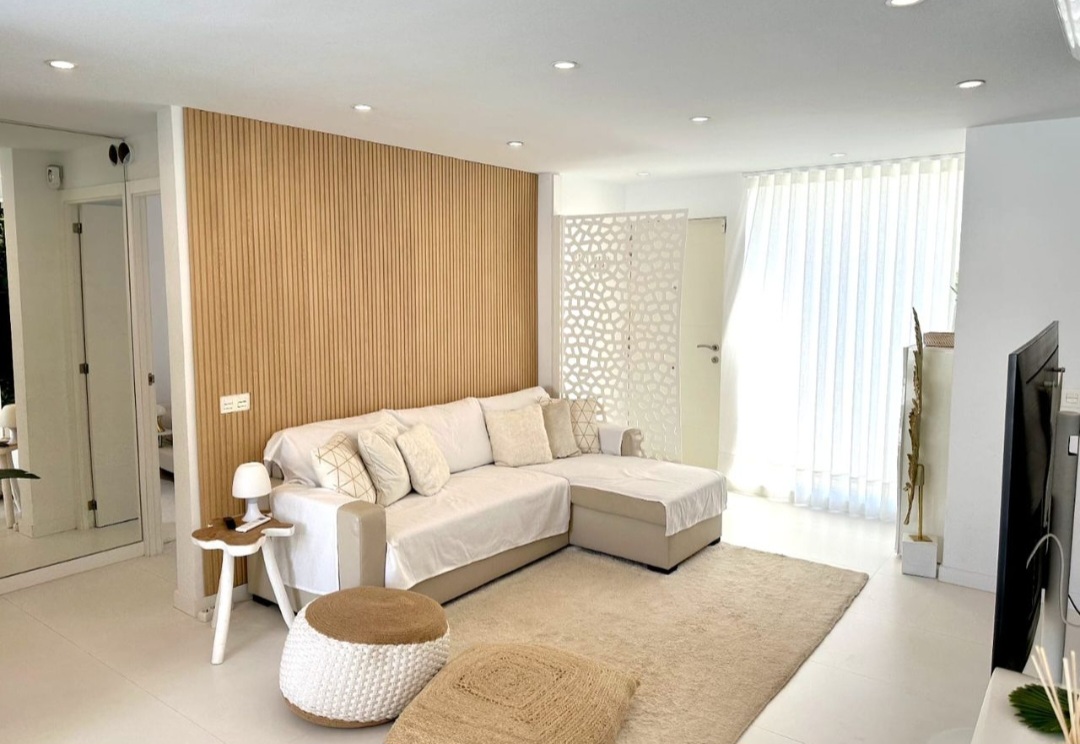Chalet adosado moderno en venta en Mijas, cerca de Calahonda