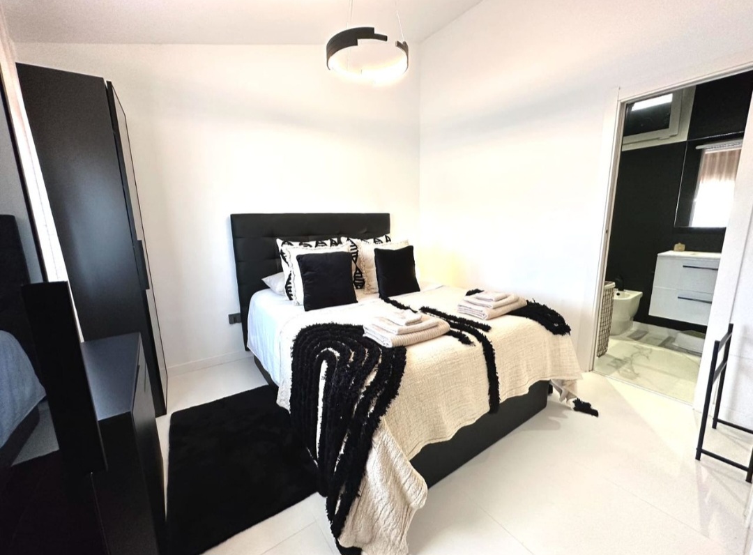 Chalet adosado moderno en venta en Mijas, cerca de Calahonda