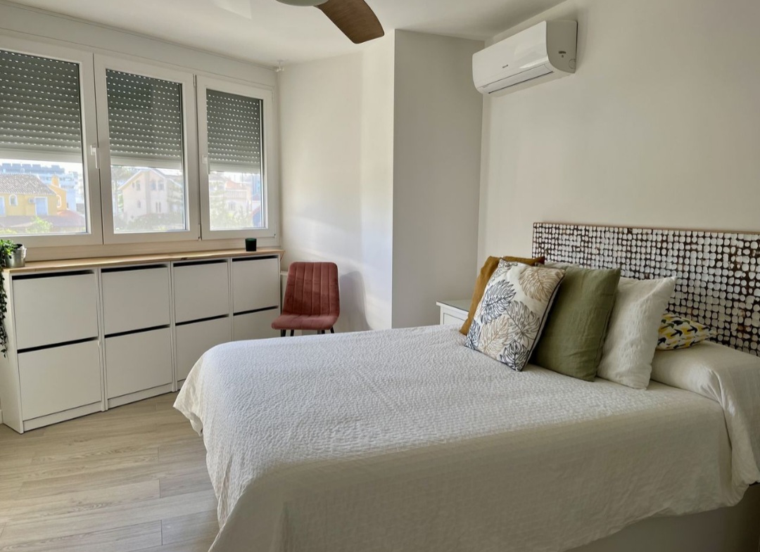 Apartamento de 2 dormitorios en Los Álamos, Torremolinos