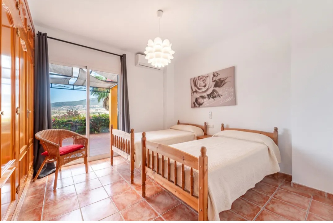 Vivienda con piscina privada y vistas panorámicas al Mediterráneo en Alhaurin de la Torre