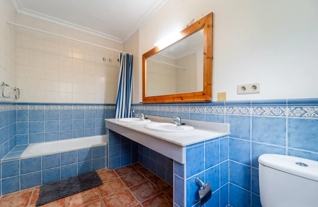 Vivienda con piscina privada y vistas panorámicas al Mediterráneo en Alhaurin de la Torre